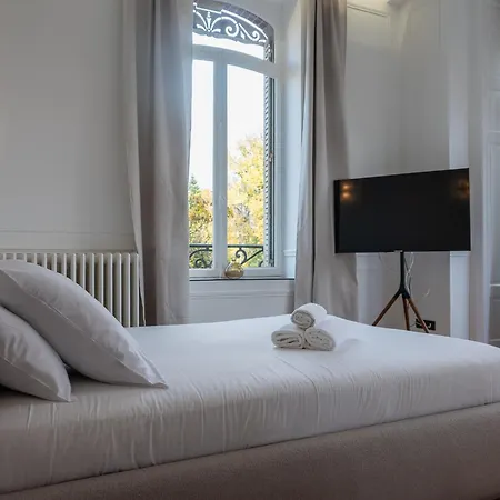 Arche - Maison Les Arcades Au Pied De La Gare De Apartment Charleville-Mézières